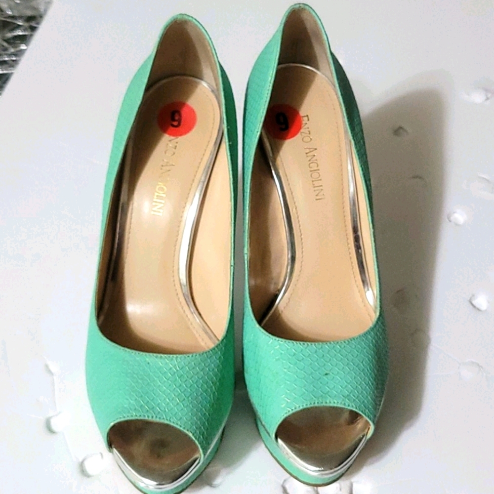 Minty Leave Shoes by Enzo Angiolini